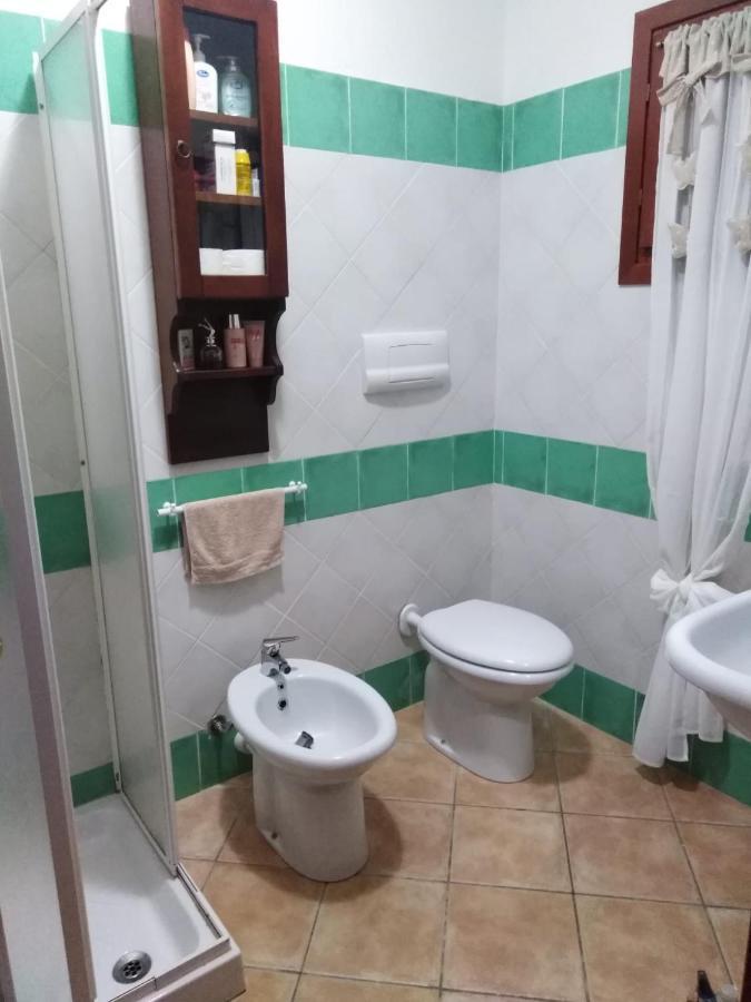 La Sosta Apartment Олбия Екстериор снимка